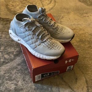 UA HOVR PHANTOM CT LIMITED EDITION  CAMO